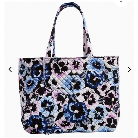 Vera Bradley Handbags - Seaside half marathon bag, grand tote